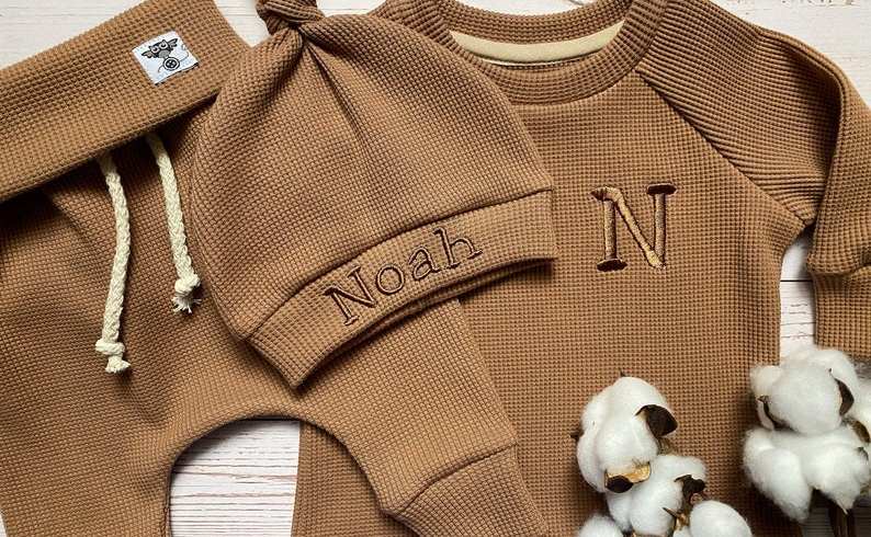 How to Dress your Newborn when it’s Cold